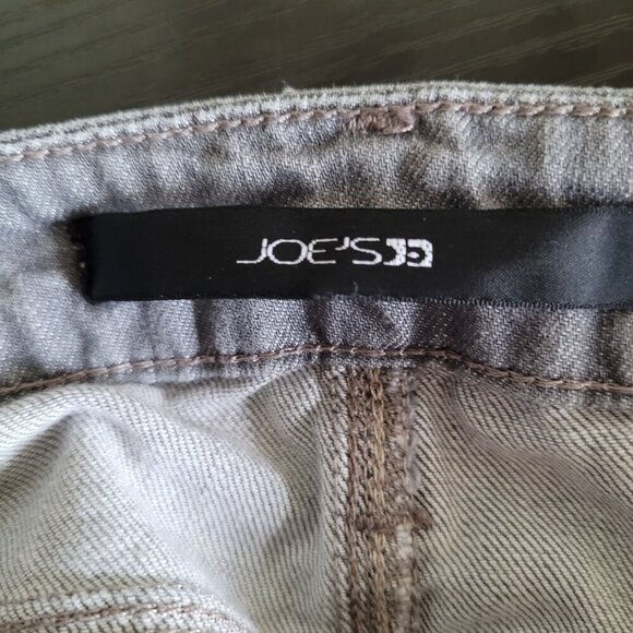 Joe's Jeans Gray Chelsea Fit Keira Wash Skinny Jeans - Picture 4 of 5